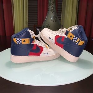 NIKE Air Force 1 High NEW WITH BOX